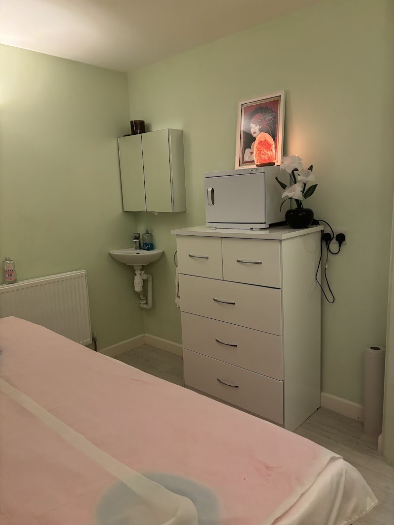 Natural Health Massage, massage spa in Derby, United Kingdom, photo 2 of 5