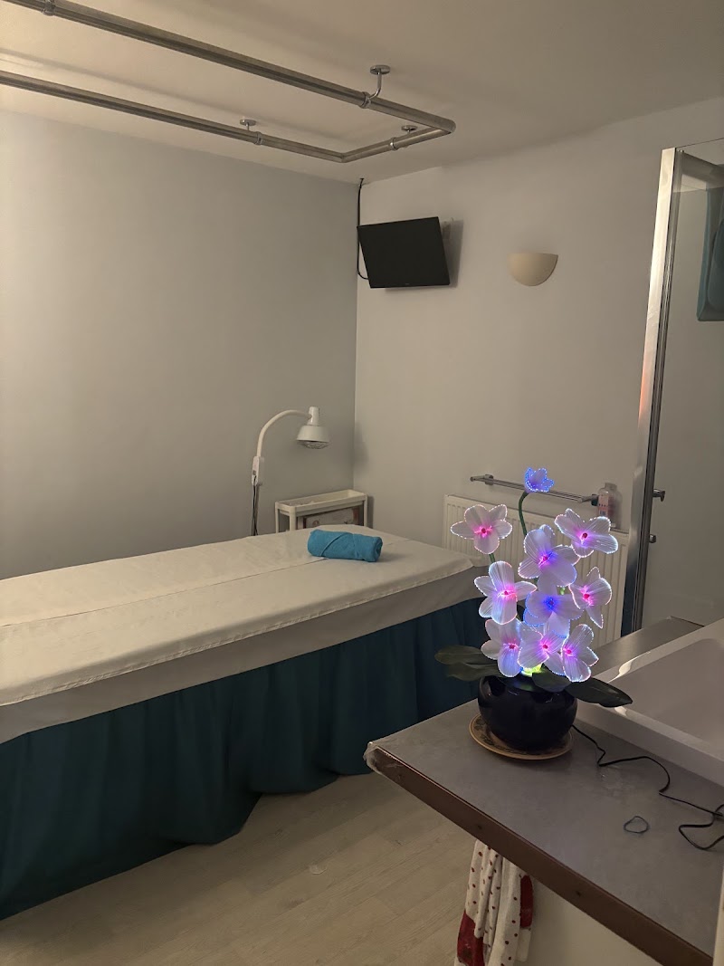 Natural Health Massage, massage spa in Derby, United Kingdom, photo 3 of 5